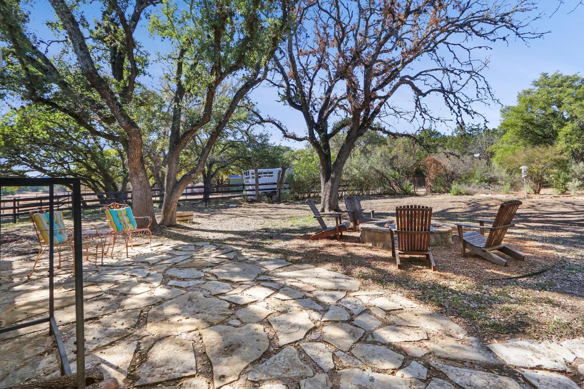Red Donkey Cottage Wimberley Exteriér fotografie